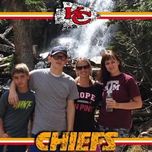 Meet your Posher, Carey